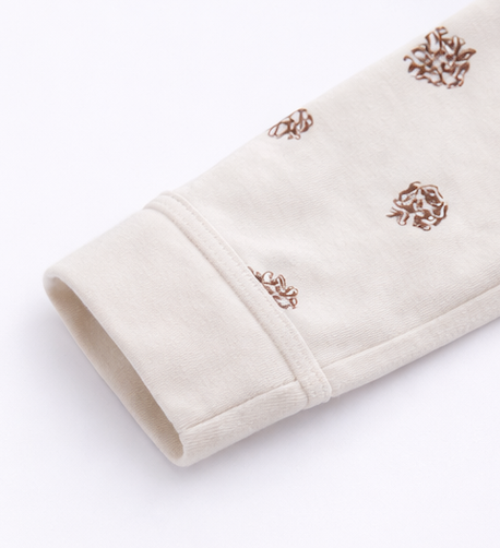 Combinaison bébé zippée à pieds motif pommes de pin – Kassyfamily’s