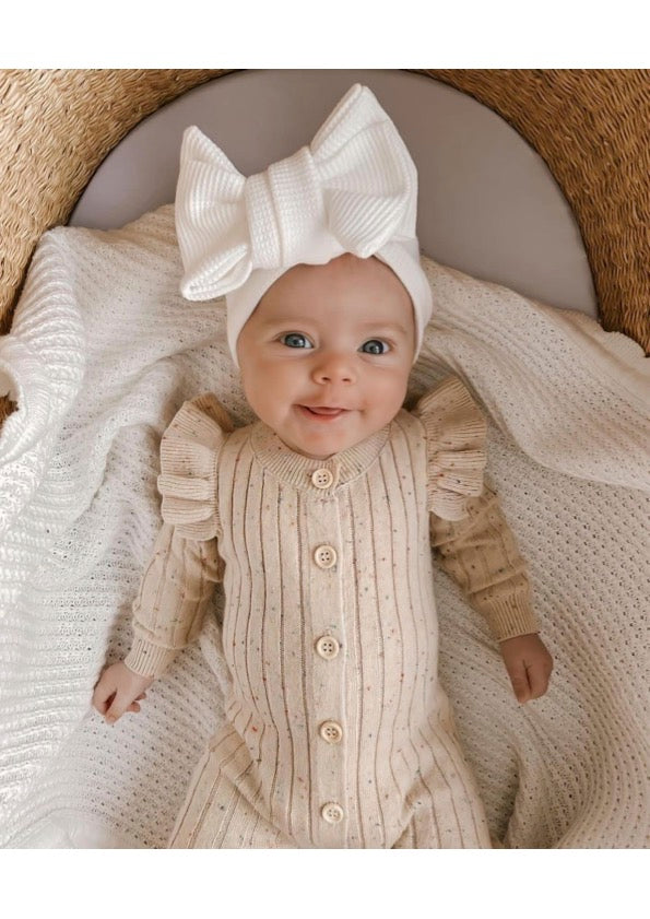 Combinaison bébé fille à volants froufrou blanc crème mouchetée – Kassyfamily’s