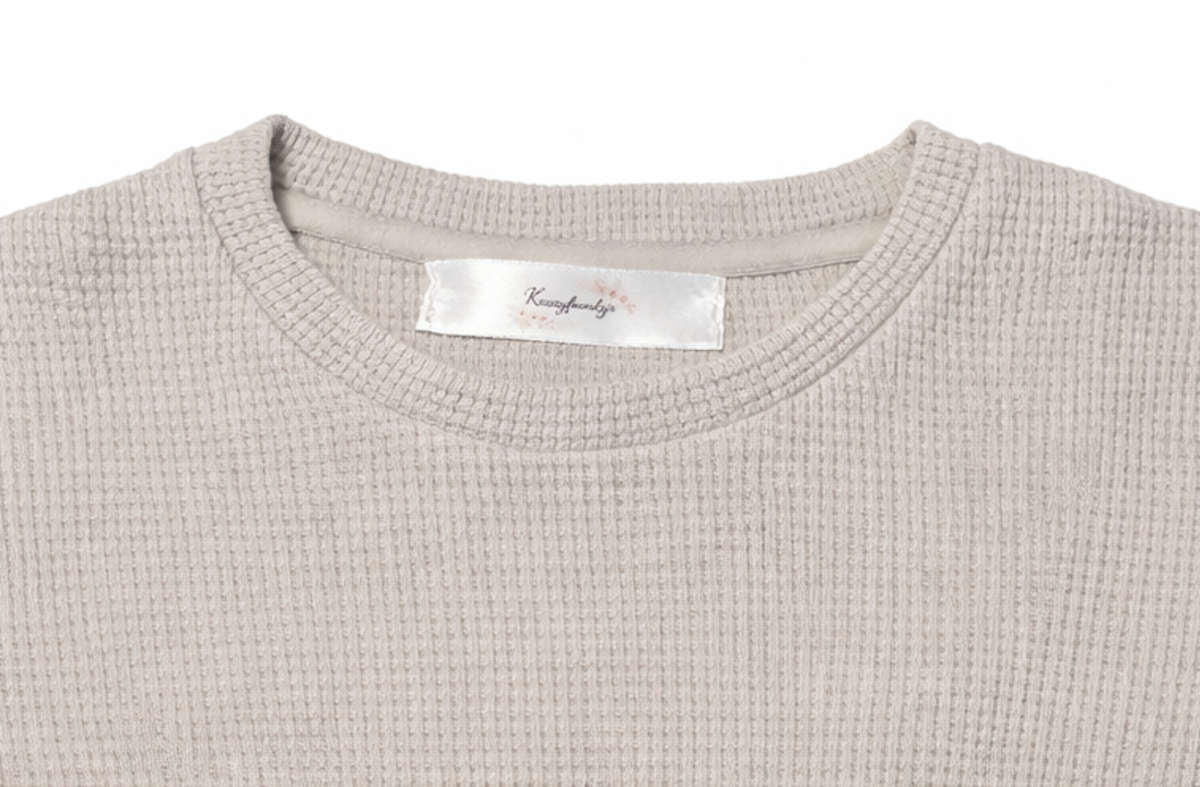 Pull gris clair motif pomme – 100 % coton 🍏