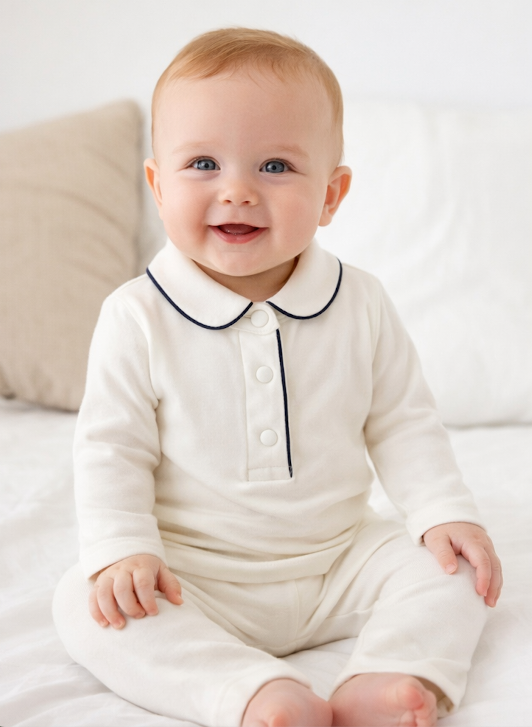 Ensemble bébé 2 pièces blanc et bleu marine – Polo manches longues et pantalon Kassyfamily's
