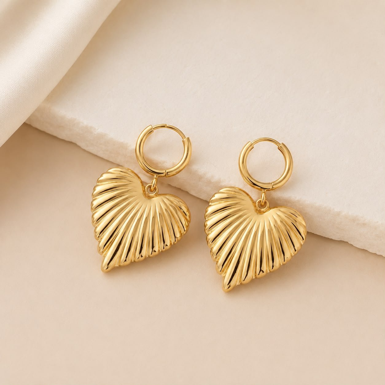 Boucles d'oreilles Coeur doré - Acier Inoxydable - Kassyfamily’s