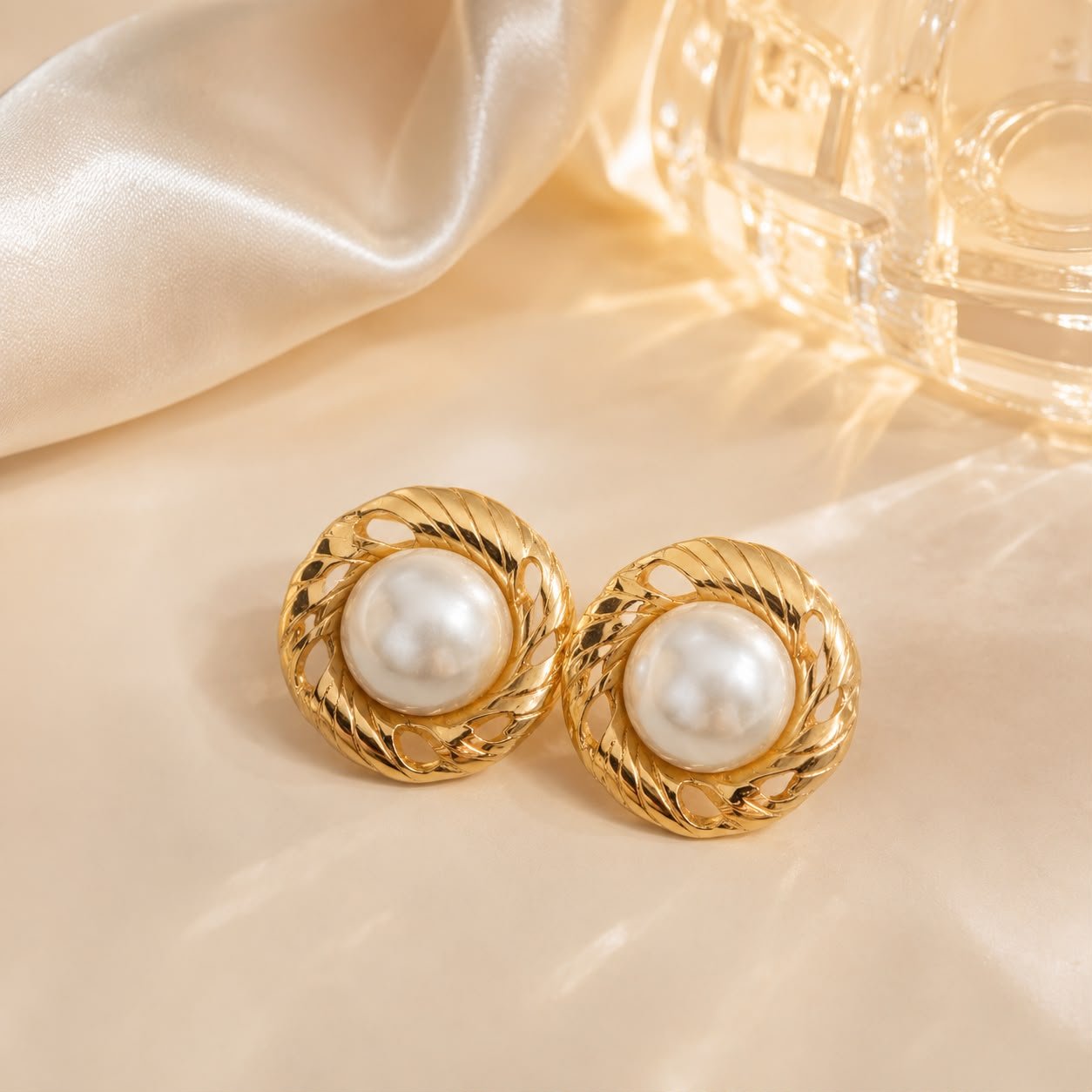Boucles d’oreilles Rondes Perle ET Or – Acier inoxydable - Kassyfamily’s